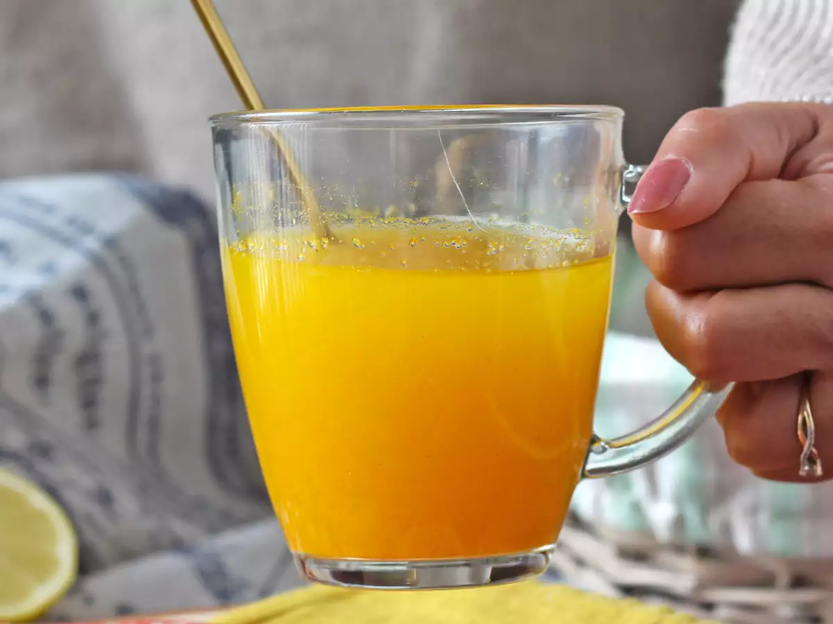 अदरक शॉट (अदरक का शॉट): इम्यूनिटी और ऊर्जा के लिए आसान, प्राकृतिक और शक्तिशाली नुस्खा - फोटो 2