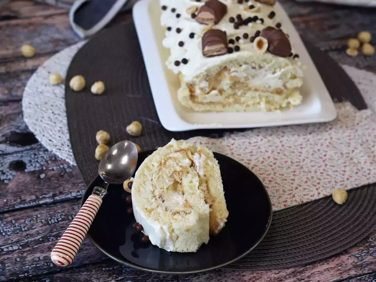 आसान रोल क Kinder Bueno का स्वाद, जन्मदिन के केक या क्रिसमस के लिए लॉग के रूप में परफेक्ट! - फोटो 5