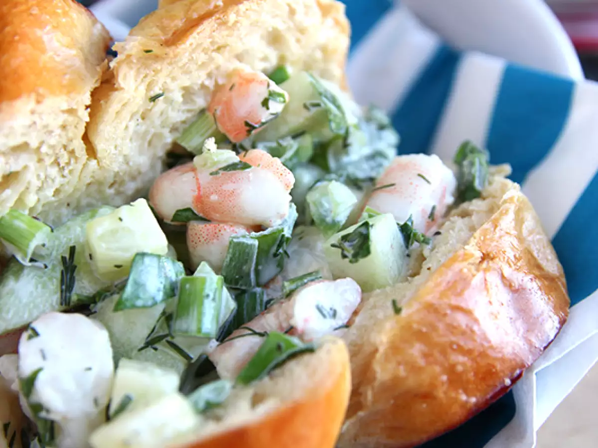 ब्रियोश के साथ झींगा सैंडविच (prawns roll) - फोटो 3