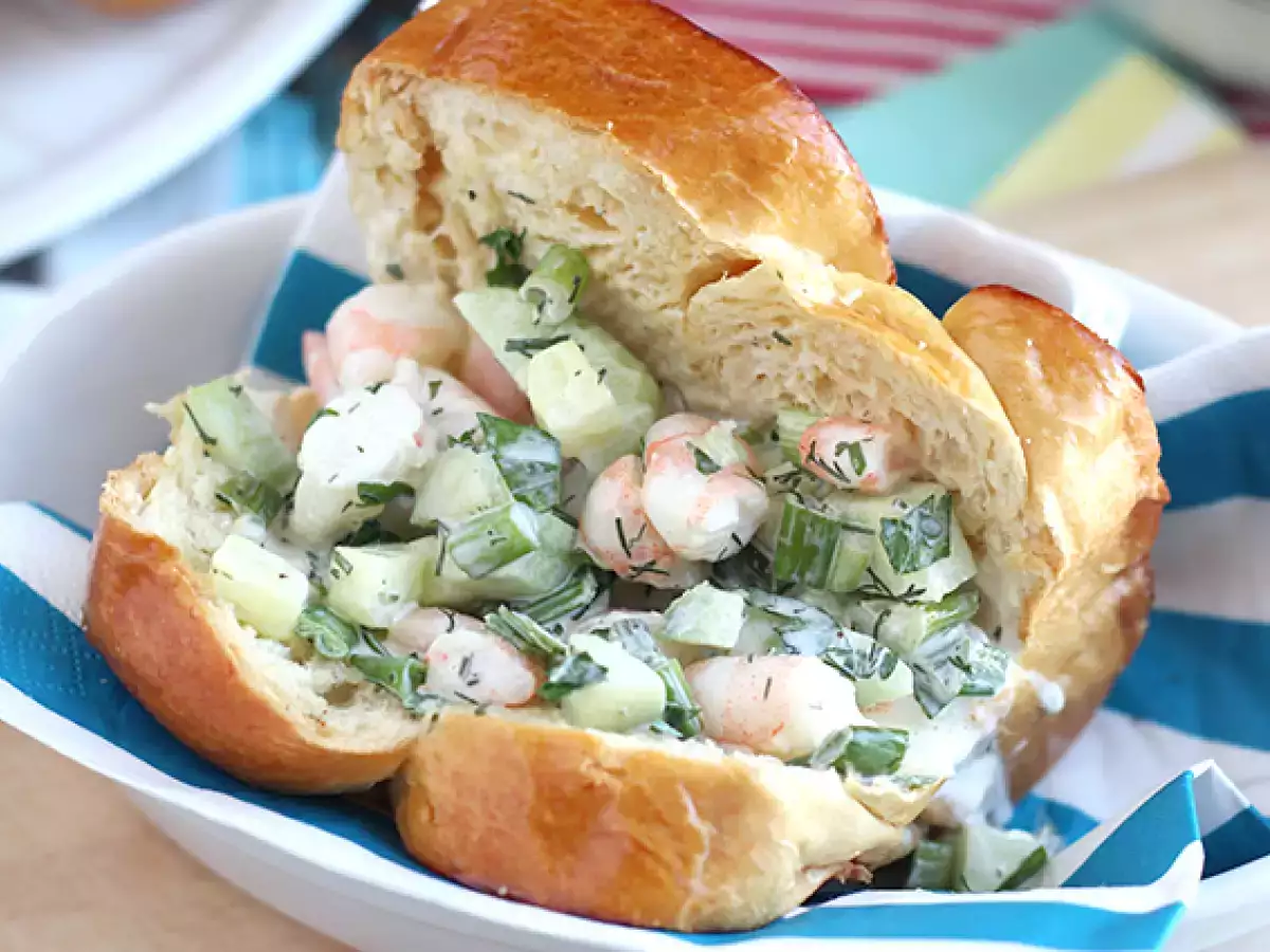 ब्रियोश के साथ झींगा सैंडविच (prawns roll) - फोटो 5