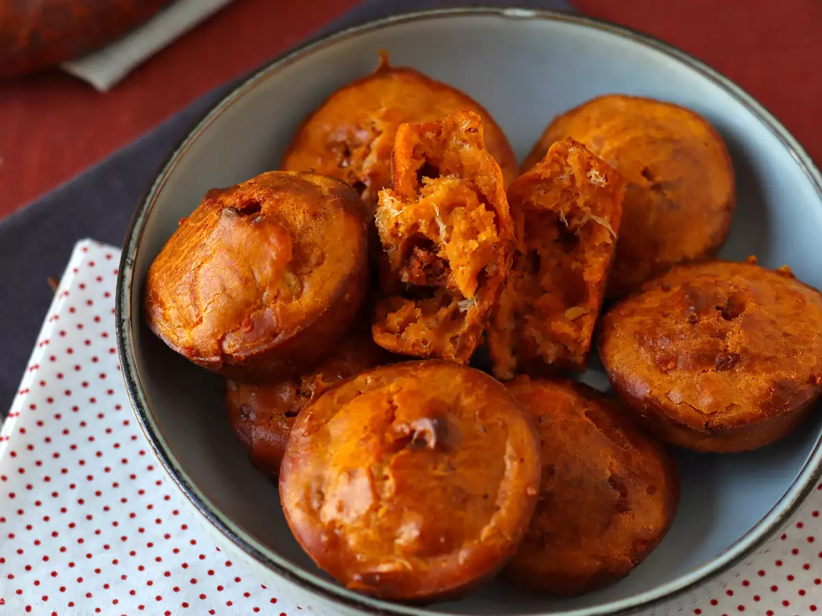चोरिज़ो के मफिन, नरम और मसालेदार - फोटो 3