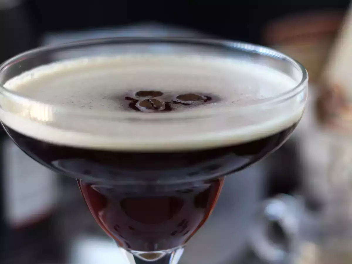 Espresso Martini, कॉफी प्रेमियों के लिए एकदम सही कॉकटेल - फोटो 5