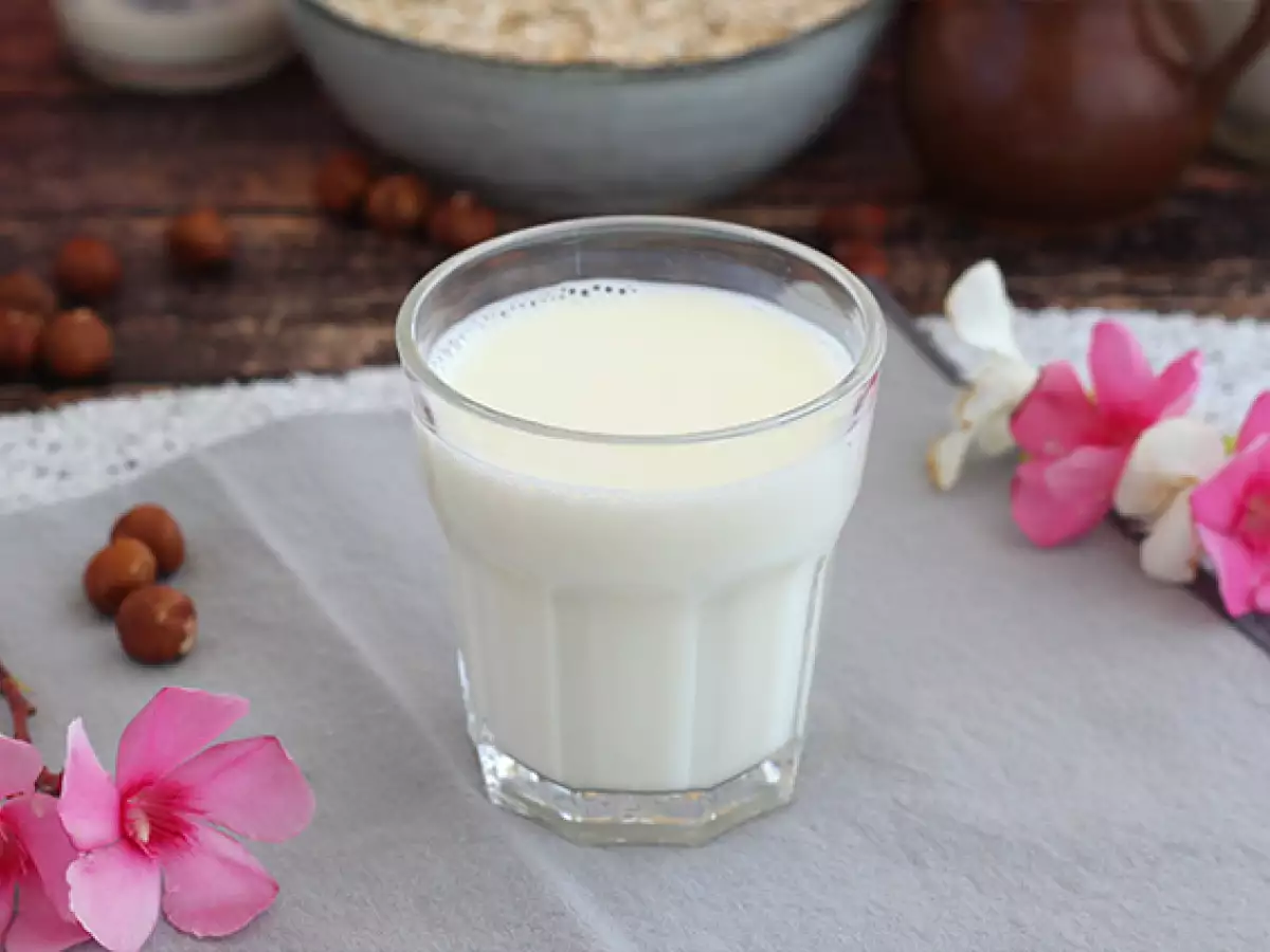 घर का बना बादाम का दूध - फोटो 3