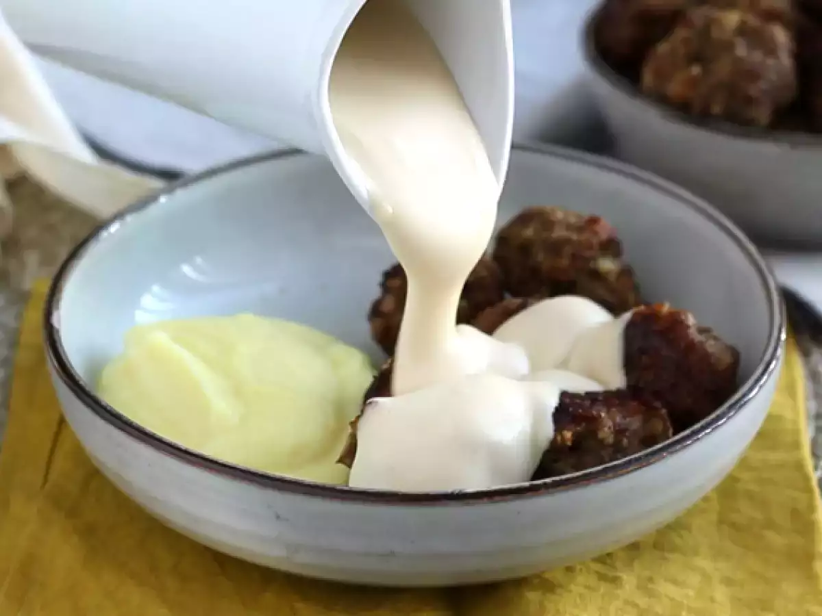 IKEA की सफेद सॉस