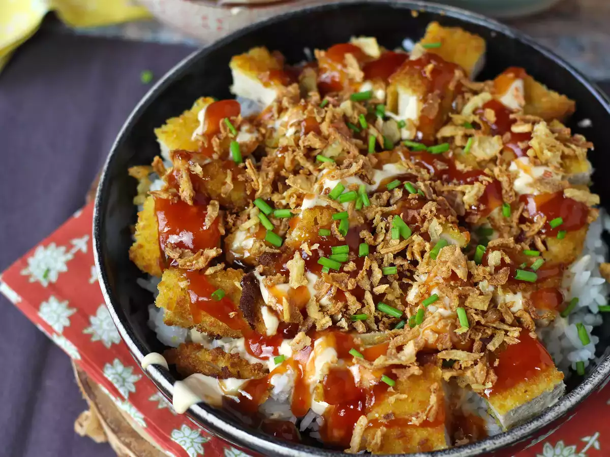 क्रिस्पी चिकन डिश, जिसे घर पर बनाने के लिए Tasty crousty के तरीके से तैयार किया गया है - फोटो 5