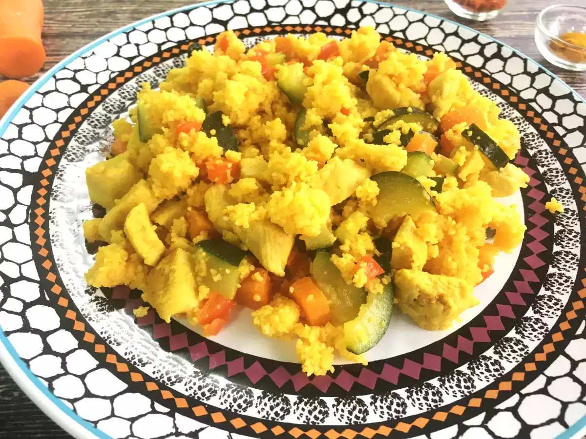 कुसकुस एक्सप्रेस (चिकन और सब्जियाँ) - फोटो 2
