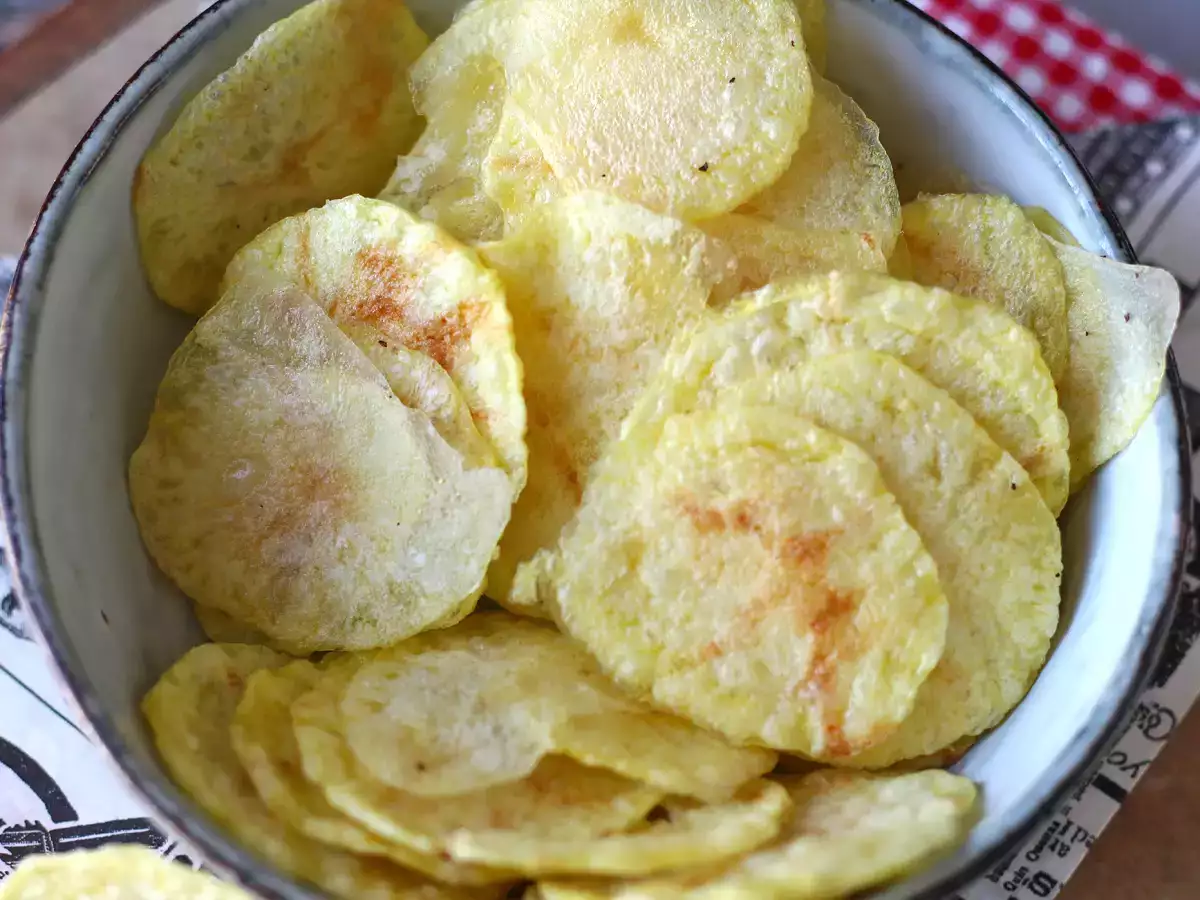 माइक्रोवेव में बने आलू के चिप्स - फोटो 4