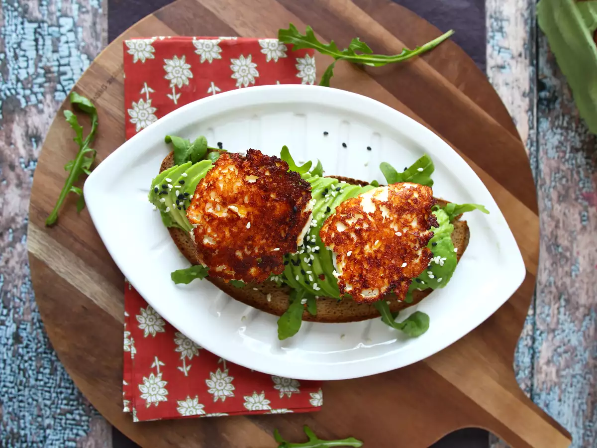 फेटा के कुरकुरे अंडे ( crispy feta eggs ) : बेहद सरल ट्रेंडिंग रेसिपी - फोटो 3