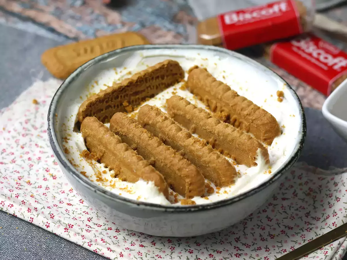प्रसिद्ध जापानी चीज़केक जो 2 सामग्री के साथ सुपर आसान है - फोटो 5