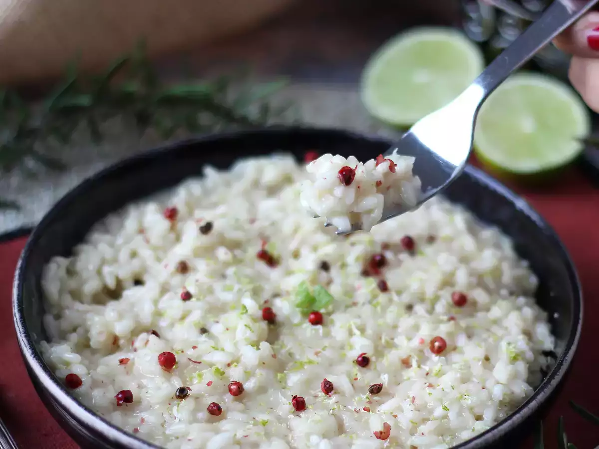 Risotto नींबू और गुलाबी मिर्च: विशेष रात्रिभोज के लिए एक सुरुचिपूर्ण और शाकाहारी नुस्खा - फोटो 6