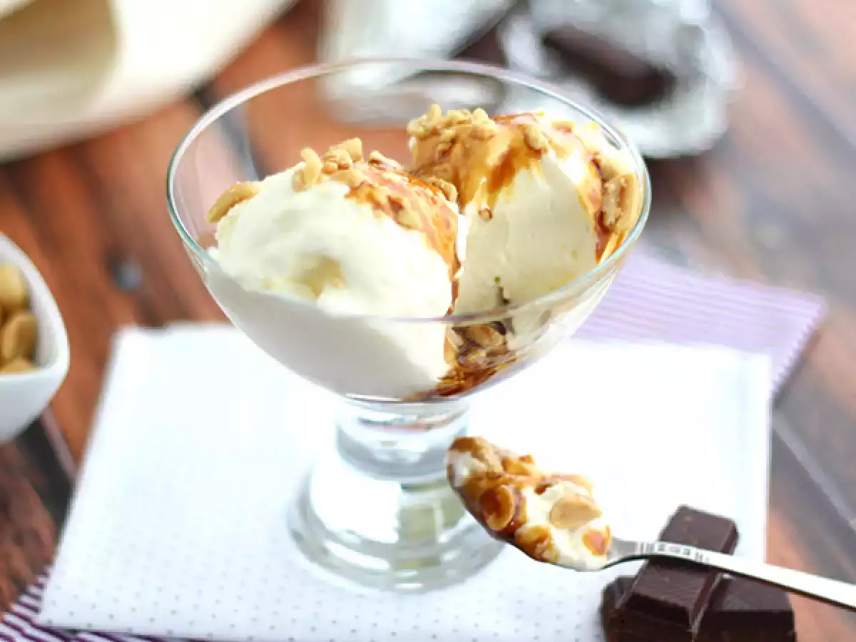 Sundae, अमेरिकी मीठा आइसक्रीम - फोटो 3