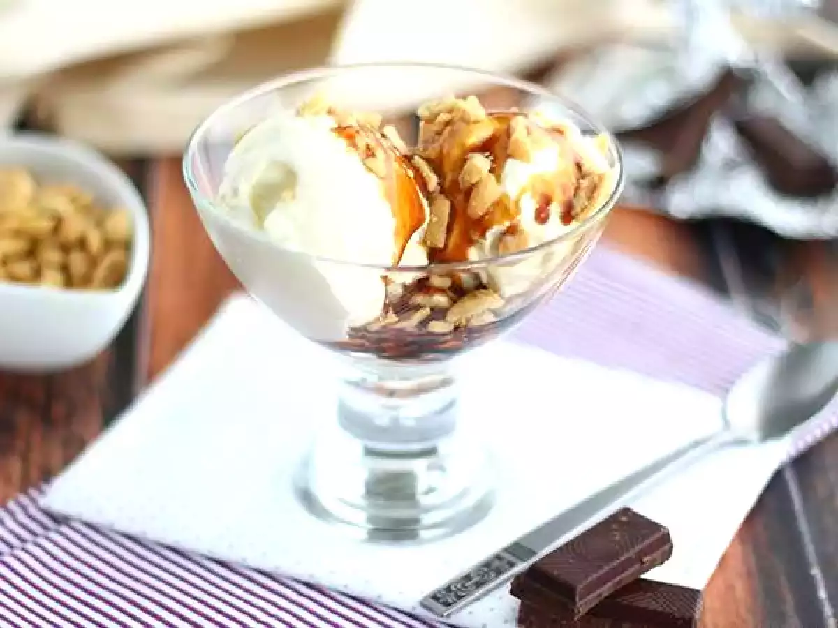 Sundae, अमेरिकी मीठा आइसक्रीम - फोटो 4