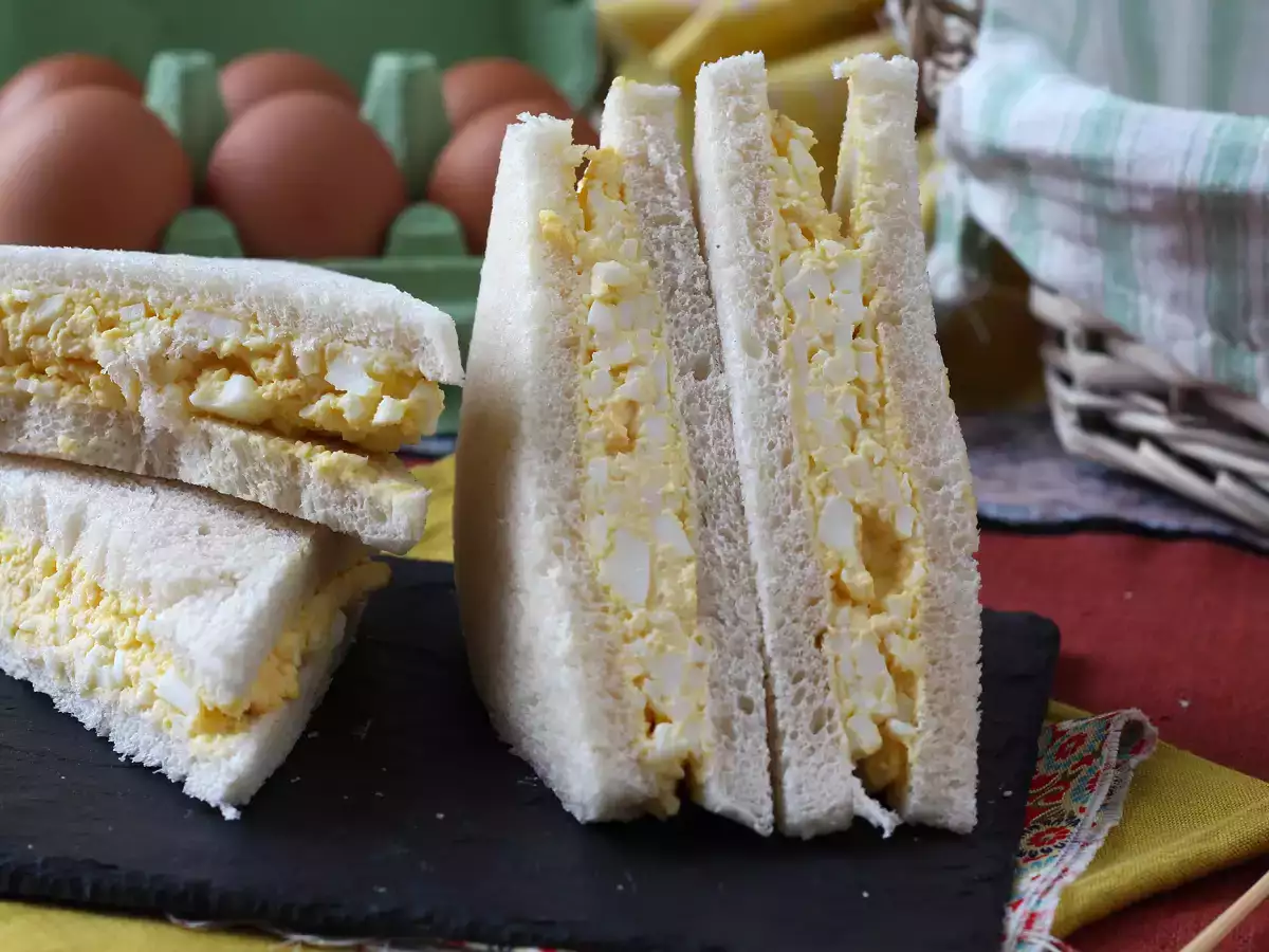 Tamago sando: जापानी अंडे का प्रसिद्ध सैंडविच जो कि कोनबिनी में मिलता है! - फोटो 2