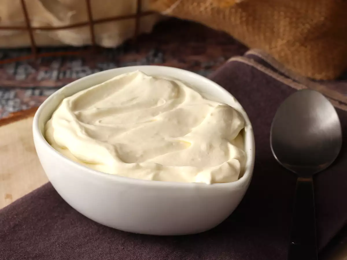 वनीला क्रीम, आपके केक और लेयर केक के लिए एकदम सही टॉपिंग! - फोटो 3