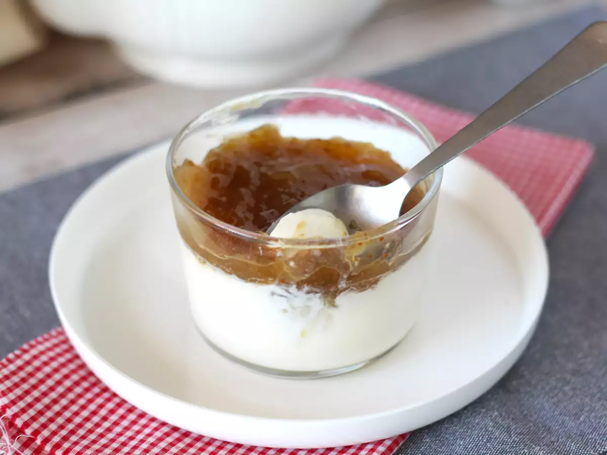 वेनिला panna cotta और अंजीर की सॉस - फोटो 3